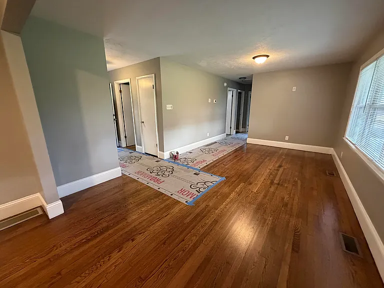 1618 Auburn Dr — Photo 4