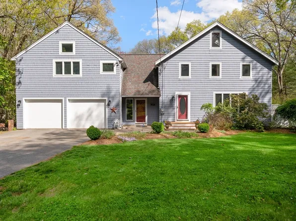 228 Horse Pond Rd, Sudbury, MA 01776