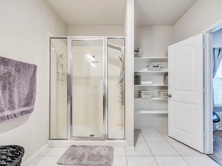 9806 Baden Ln #9806 — Photo 19