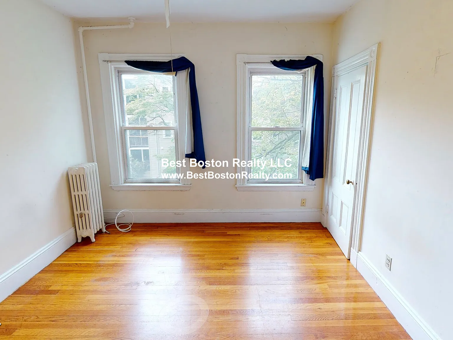 4 bed, 2.0 bath, $4,600 — Photo 3