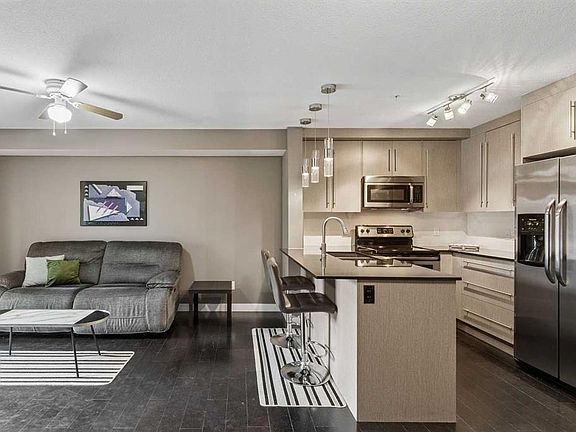5th image of 11 NW Mahogany Row SE #2201