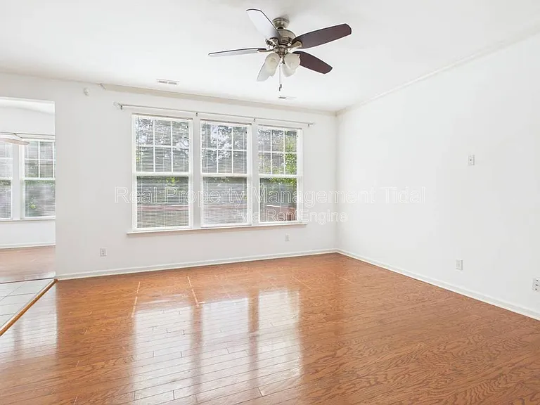 205 Cheeseman Rd — Photo 12