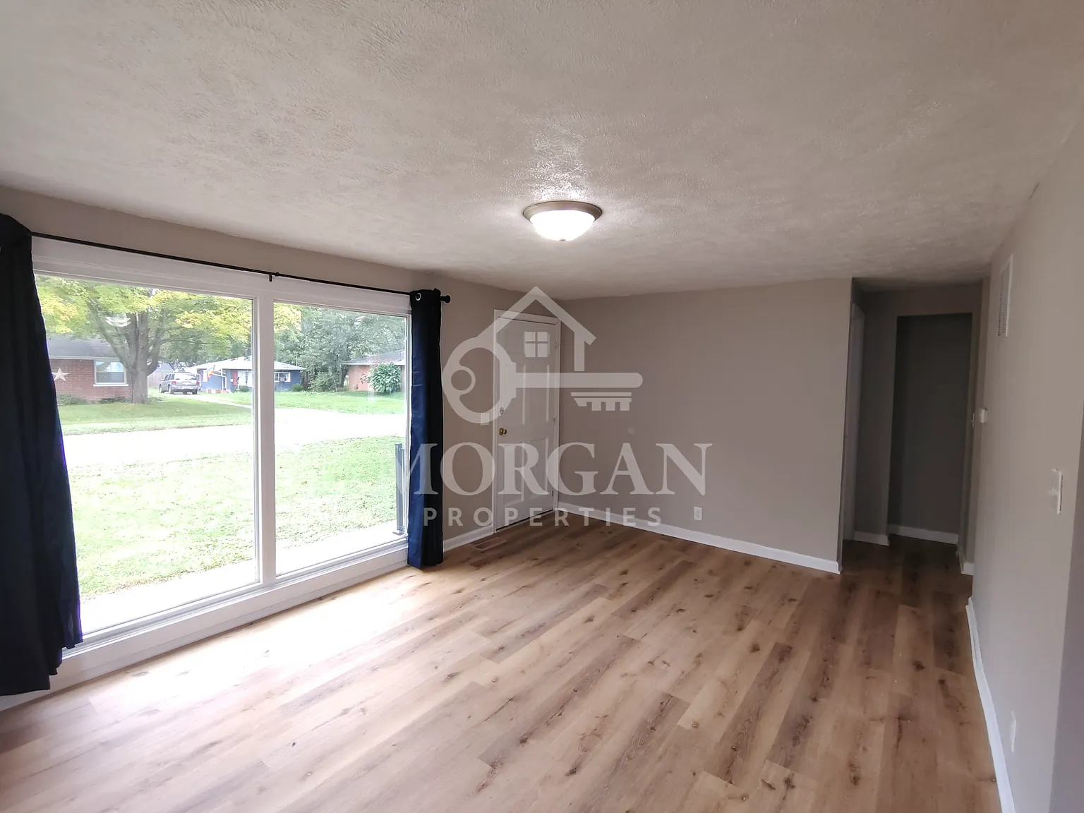904 Woodlawn Drive - 1 — Photo 2