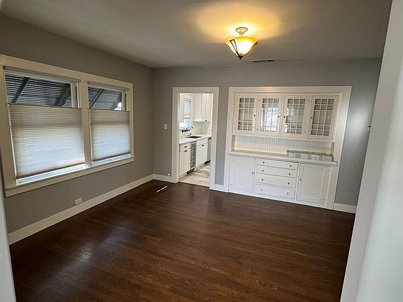 3rd image of 3541 Folsom Blvd