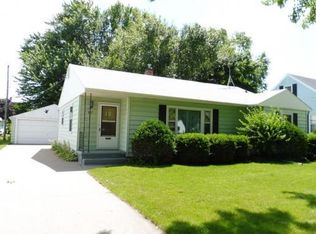 807 W Frances St, Appleton, WI 54914