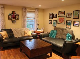 29 Viets St, New London, CT 06320