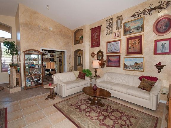 3rd image of 3528 N Tin Star Pl