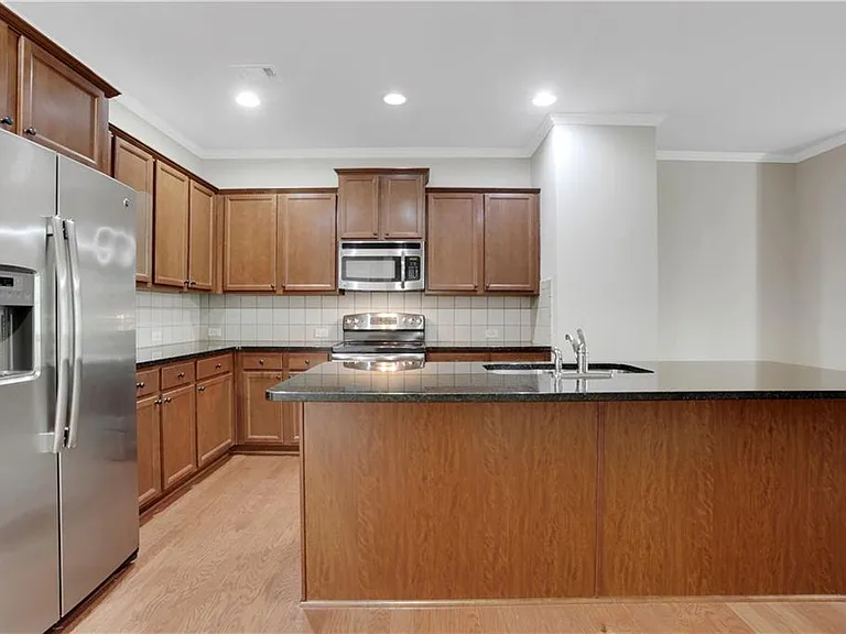 1300 Hopkins Dr — Photo 5