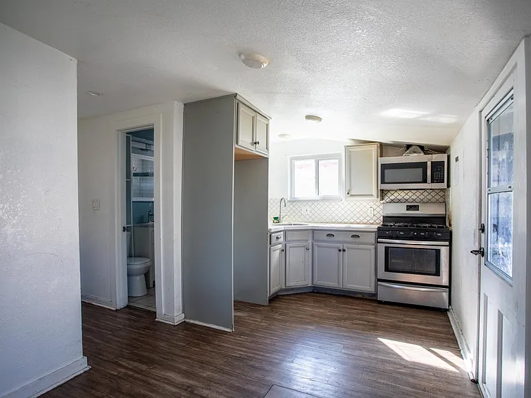 345 N Occidental Blvd — Photo 10