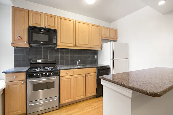 Rented by Compass | media 6