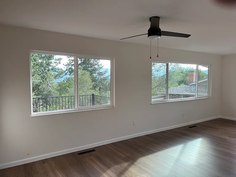 3245 Montebello Dr W — Photo 9