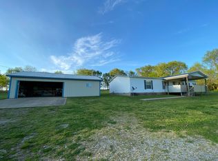 402 Wright, Stotts City, MO 65756