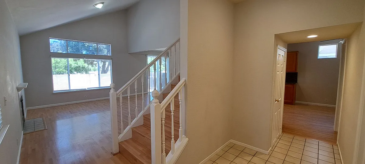 Building Photo - 320 Stamper Cir