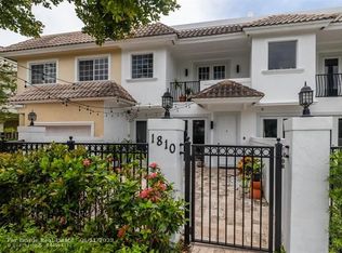 1810 NE 26th Ave, Fort Lauderdale, FL 33305