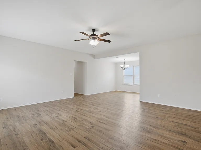 1928 Alanbrooke Dr — Photo 14
