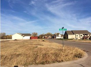 15417 E Rosewood Ct, Wichita, KS 67230