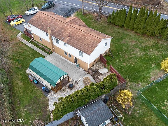 3rd image of 1452 Dundaff St