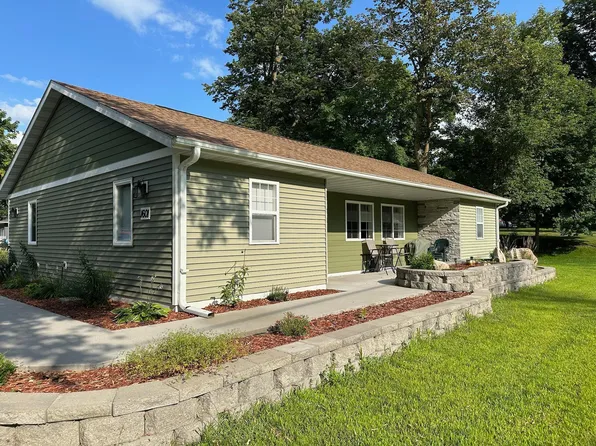 1601 Oxcart Trl, Detroit Lakes, MN 56501