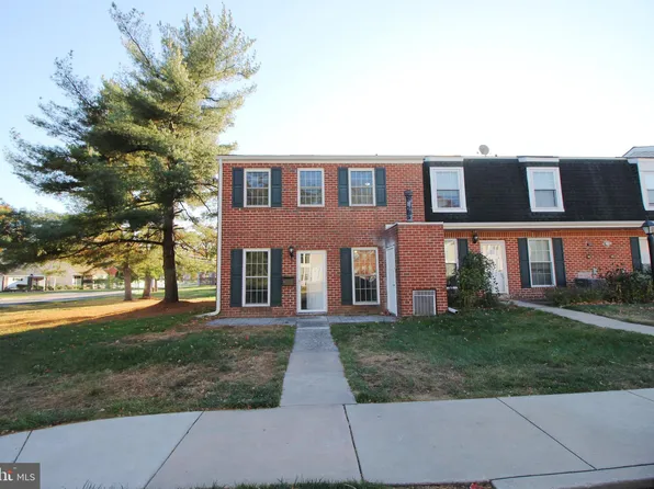 905 Middleton Pl, Norristown, PA 19403