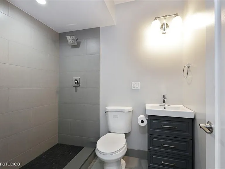 639 W Deming Pl #GARDEN — Photo 9