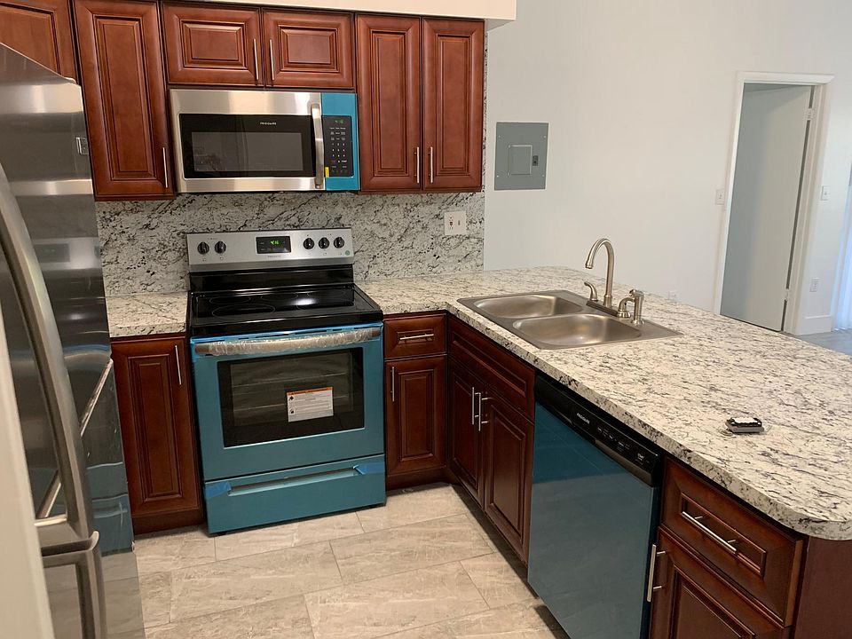 New kitchen new appliances
