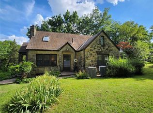 315 N 1st St, Independence, KS 67301