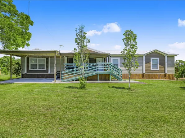 4516 Fm 1090 N, Port Lavaca, TX 77979