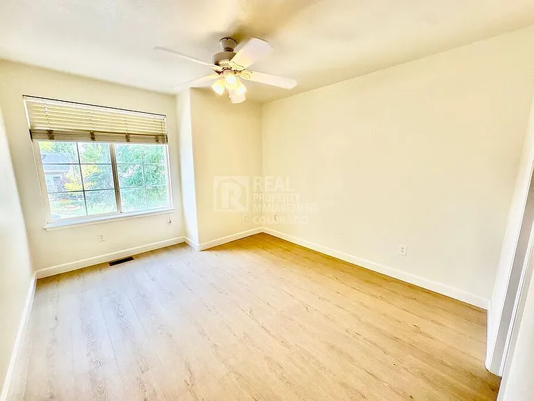 8407 Dove Ridge Way — Photo 18