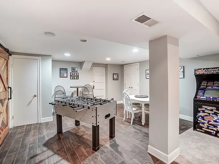 6695 Branch Hill Guinea Pike — Photo 15