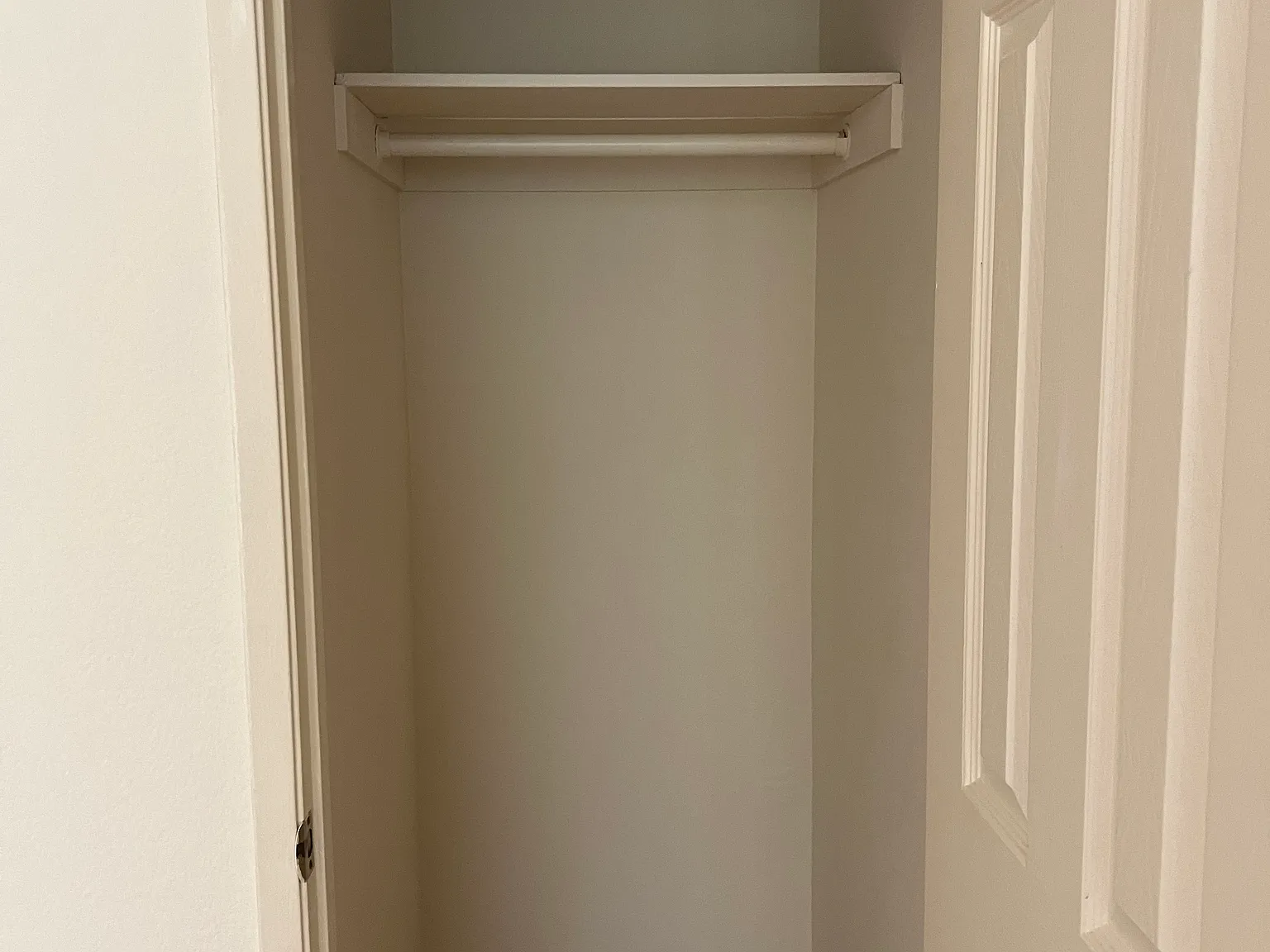 2 bed, 1065 sqft, $2,800 — Photo 3