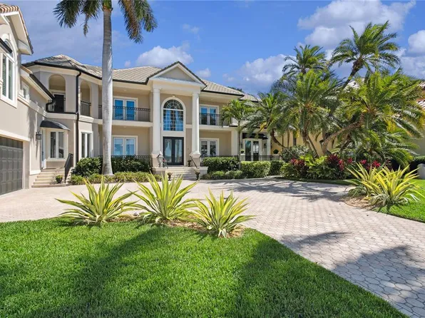 150 Brightwaters Blvd NE, Saint Petersburg, FL 33704