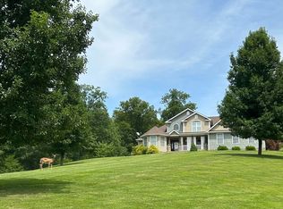 152 Hickory Hill Rd, Fort Gay, WV 25514