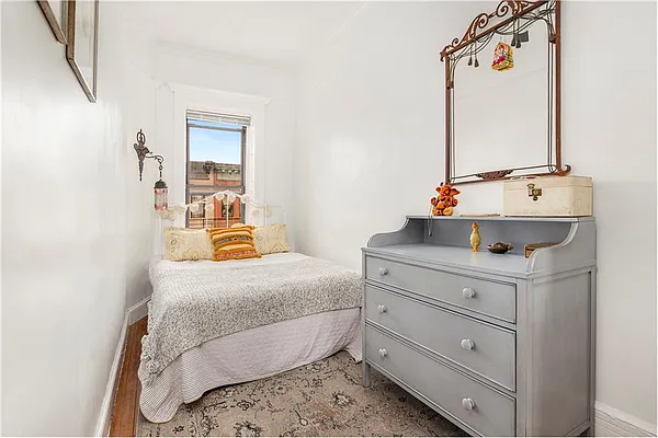 Rented by Douglas Elliman | media 9