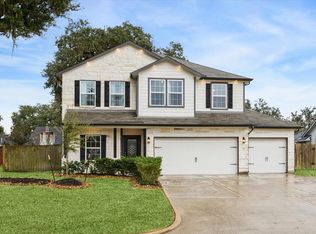 215 Freeman Blvd, West Columbia, TX 77486