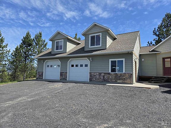 3rd image of 1085 Wallen Rd