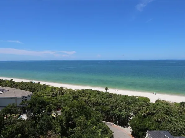 8665 Bay Colony Dr APT 901, Naples, FL 34108