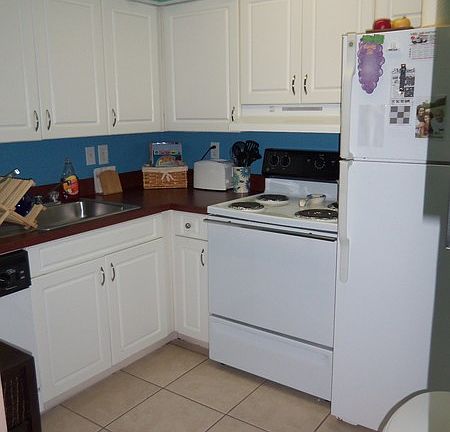 2nd image of 742 Wyman Ct #C