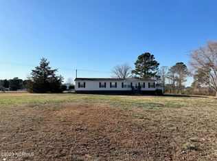 2589 Browns Church Rd, Clinton, NC 28328