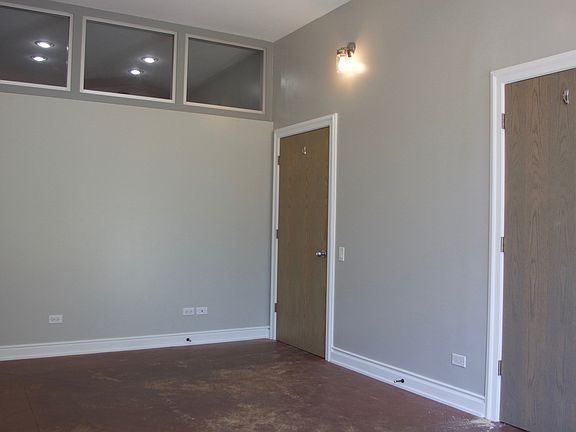 4th image of 2708 N Ashland Ave #1