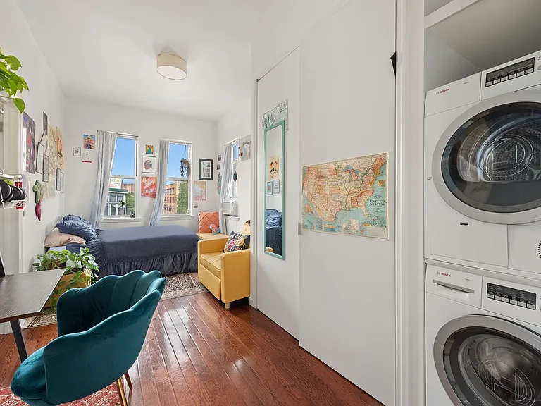 25 Bogart St #3N — Photo 6