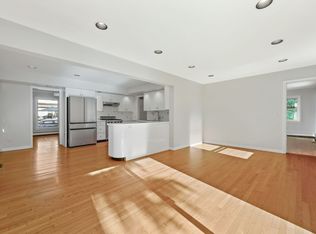 11A Mead Ave, Cos Cob, CT 06807
