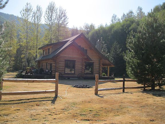 2nd image of 121 Lost Creek Dr