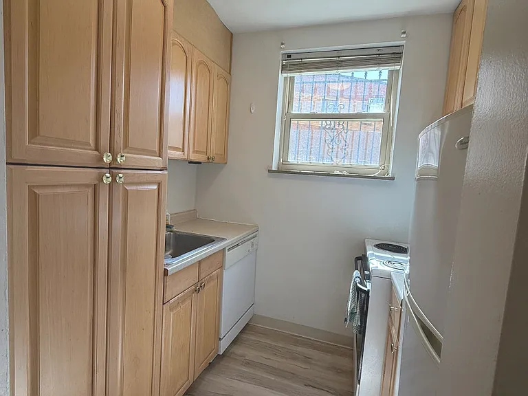 5710 Phillips Ave #A3 — Photo 52