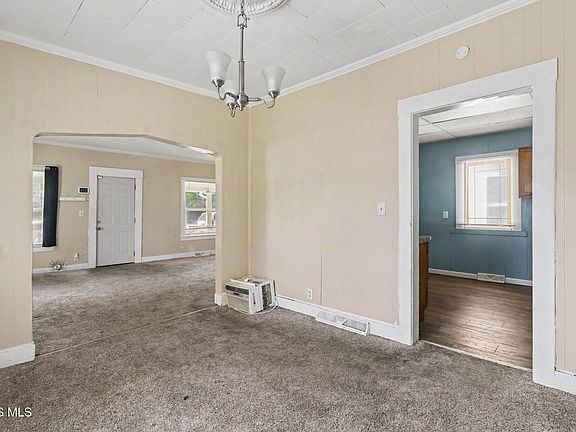 5th image of 1448 Beecham St