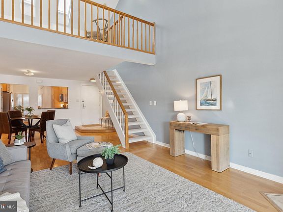 5th image of 2125 Beach Village Ct APT 201