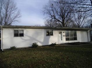 1740 Kay Dr, Florissant, MO 63031