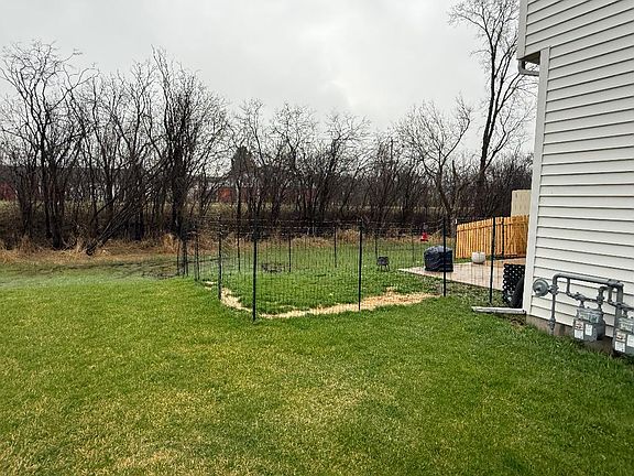fenced area for pet