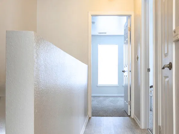 Meeker Commons Apartments