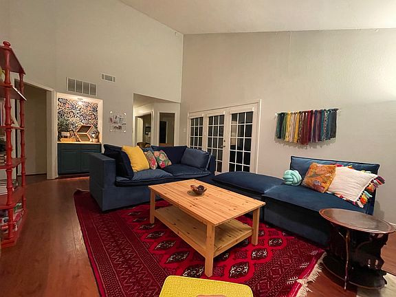 2nd image of 3311 Scarlet Oak Ct