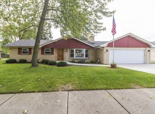 6339 W 89th Pl, Oak Lawn, IL